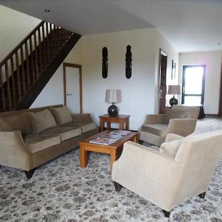 Arch House Bed & Breakfast *